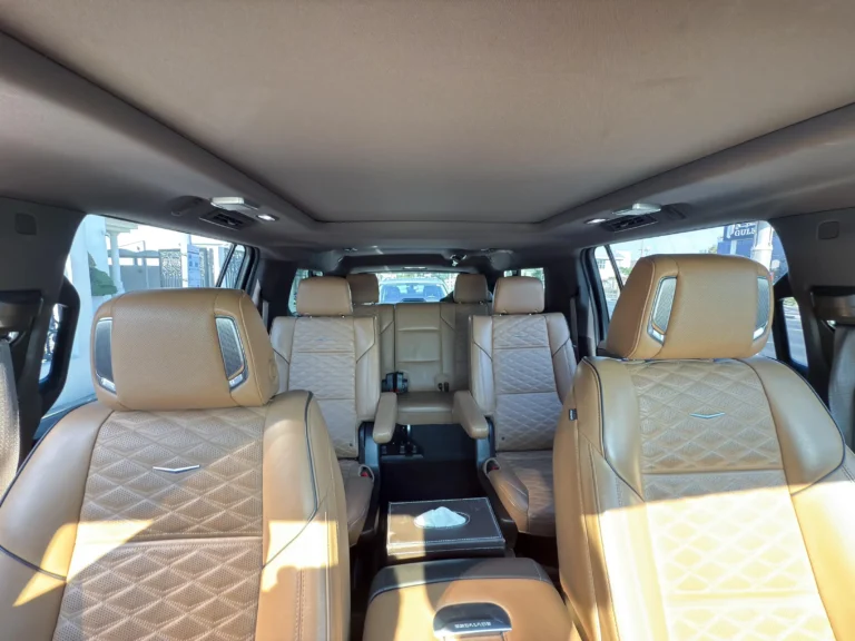 chauffeur,limousine,airport transfer in Dubai & abudhabi