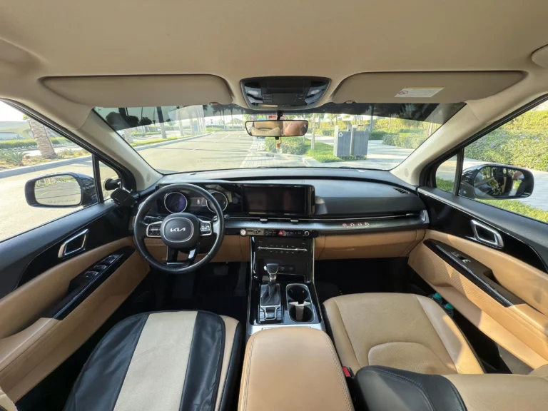 chauffeur,limousine,airport transfer in Dubai & abudhabi
