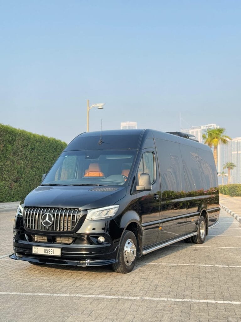 Mercedes Sprinter - 17 SEATER