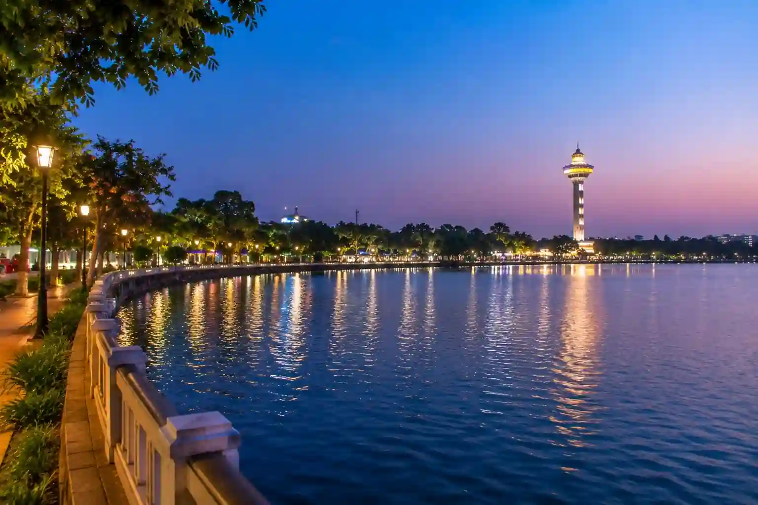 Kankaria Lake